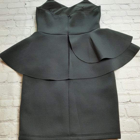 Bundle of 4 dresses - Picture 4 of 16